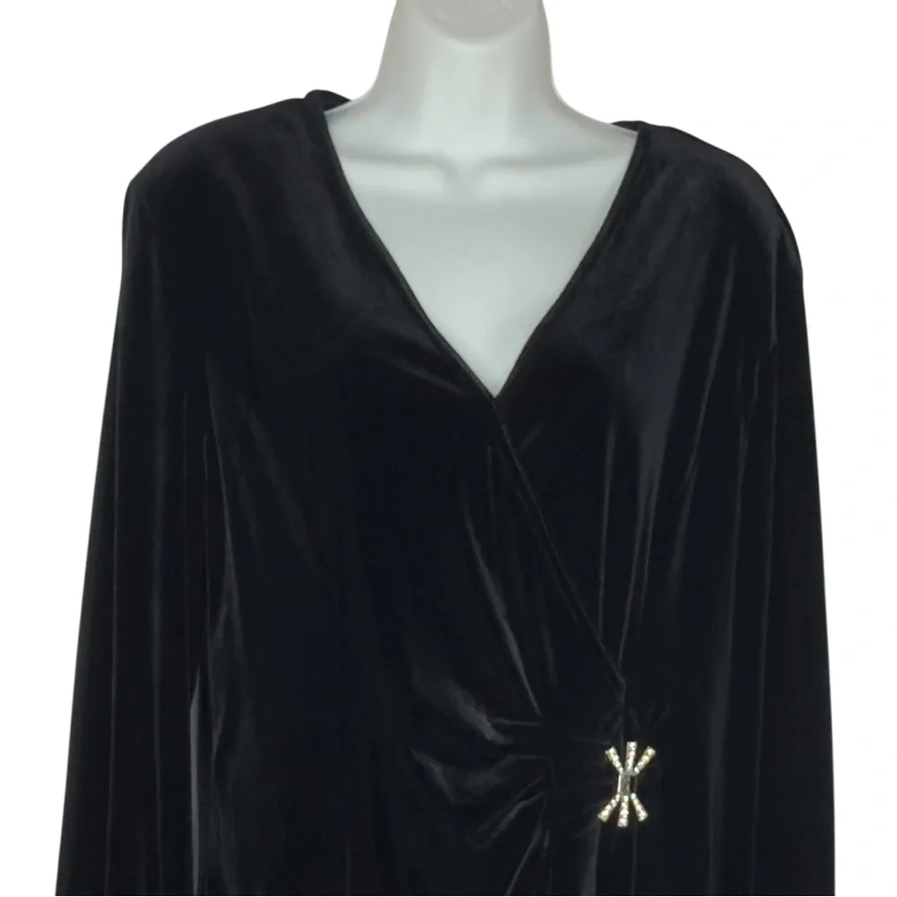 Vintage Joseph Ribkoff Black Velvet Faux Fur Cuffs Rhinestone Accent Gown Large - Picture 4 of 15